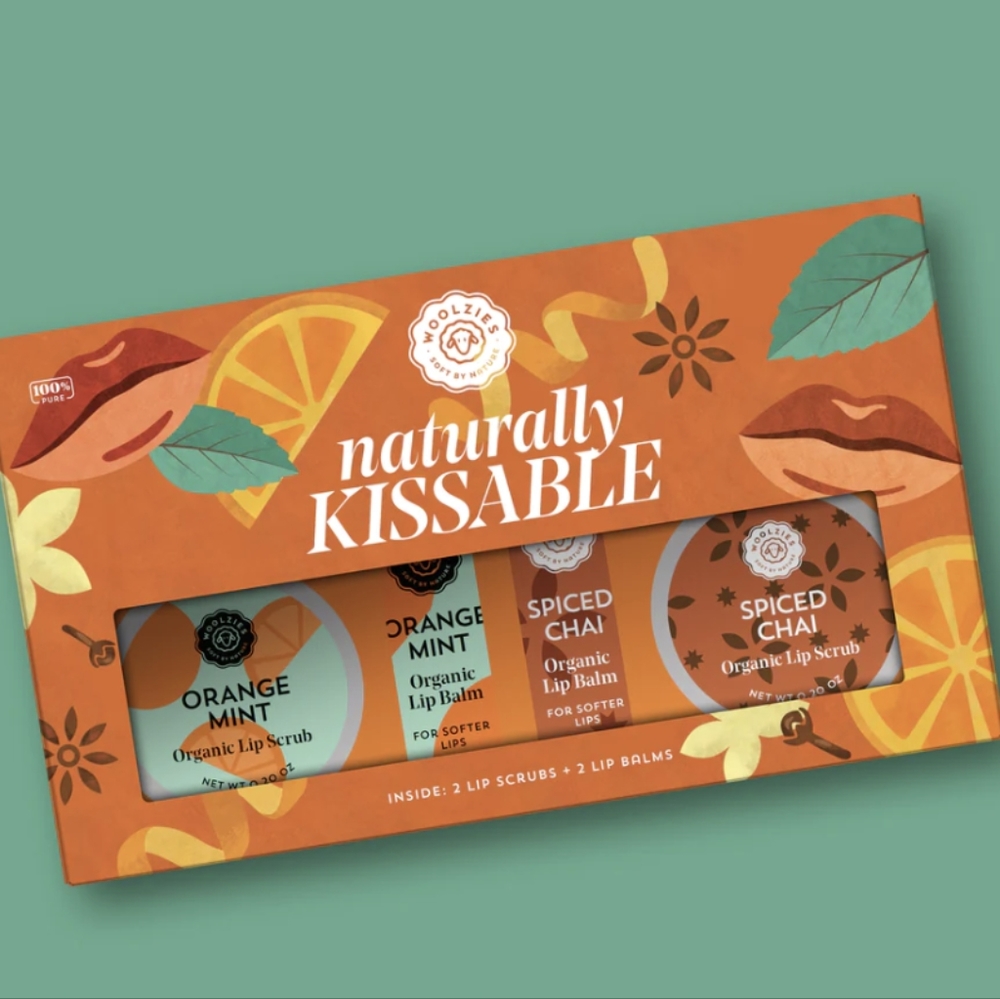 Woolzies Naturally Kissable Lip Scrub and Balm Kit - 2 lip balms & 2 scrubs